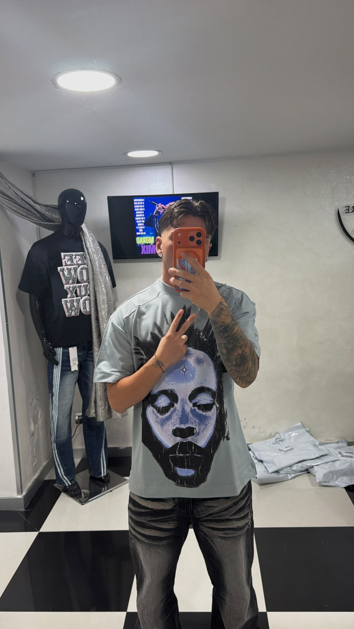 T-Shirt Face Color