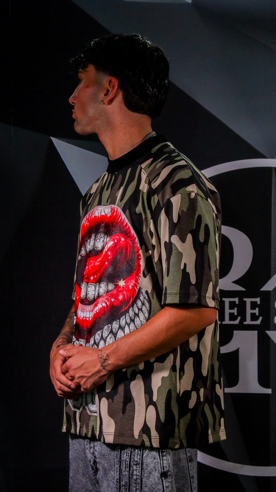 T-SHIRT ICE LIPS