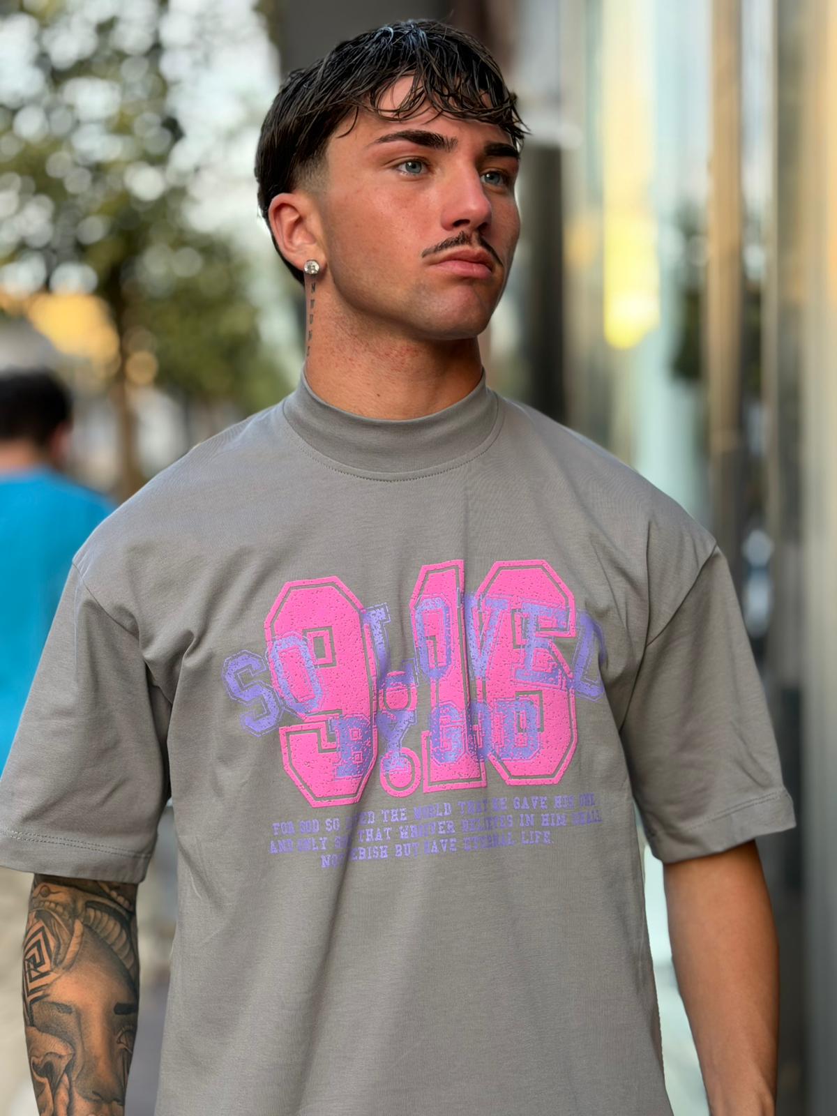 t shirt 9:16