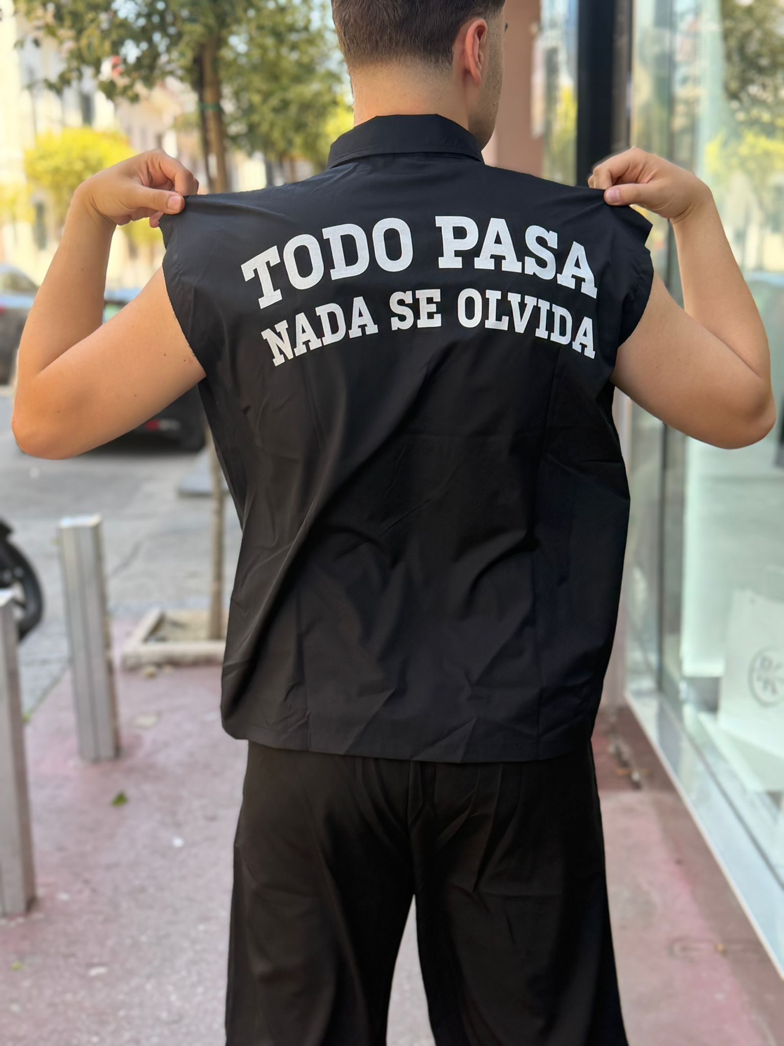SMANICATA TODO PASA