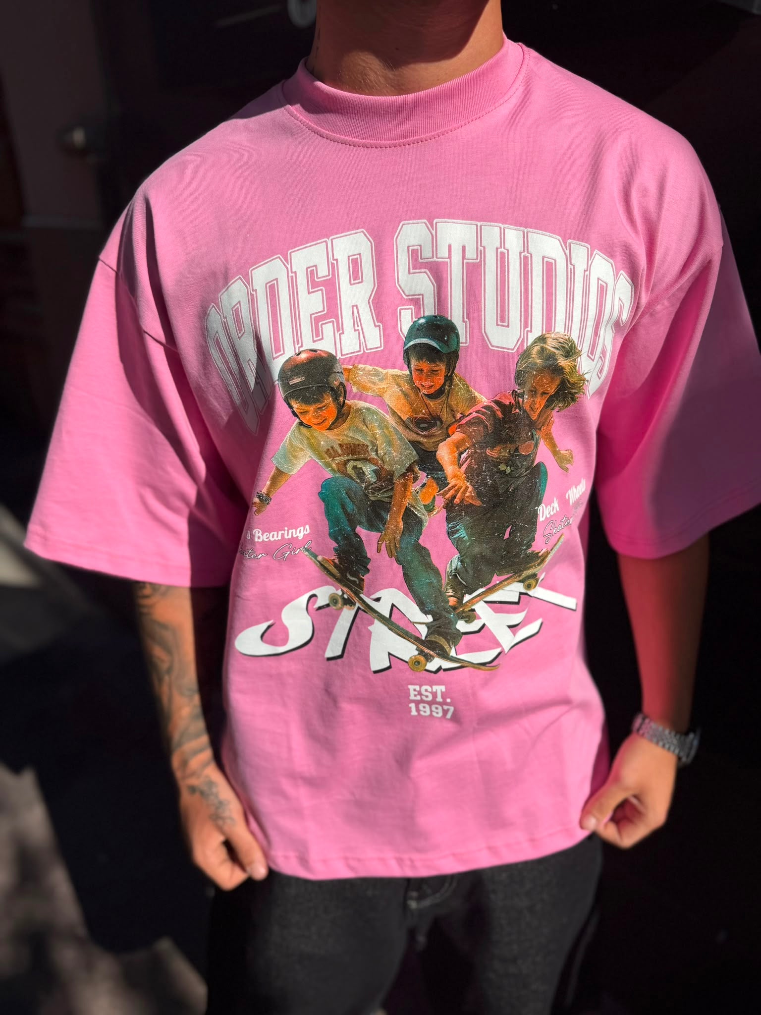 T-SHIRT SKATE