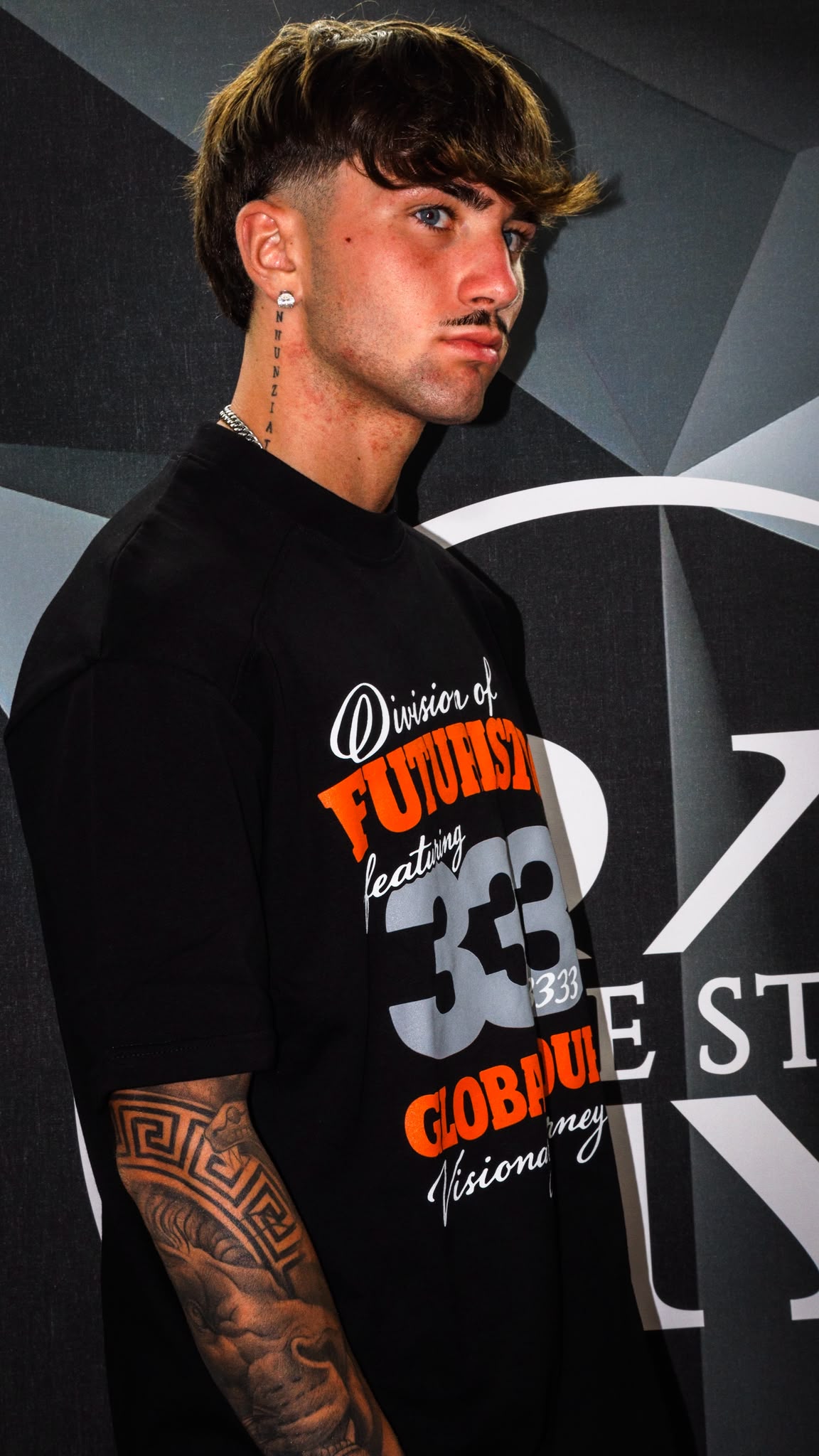 t-Shirt futuristic