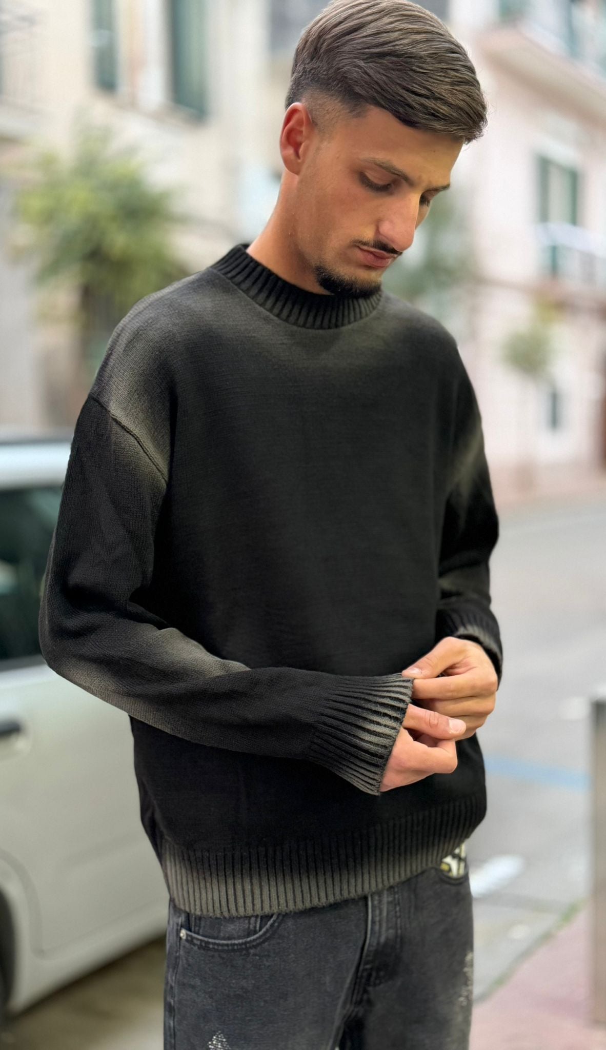 Maglione Nero Streetwear